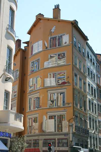 Fresque « La bibliothèque de la cité »