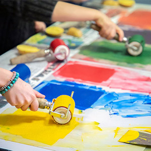 Atelier au musée de l'Imprimerie et de la Communication graphique / photo : Sarah Lowicki